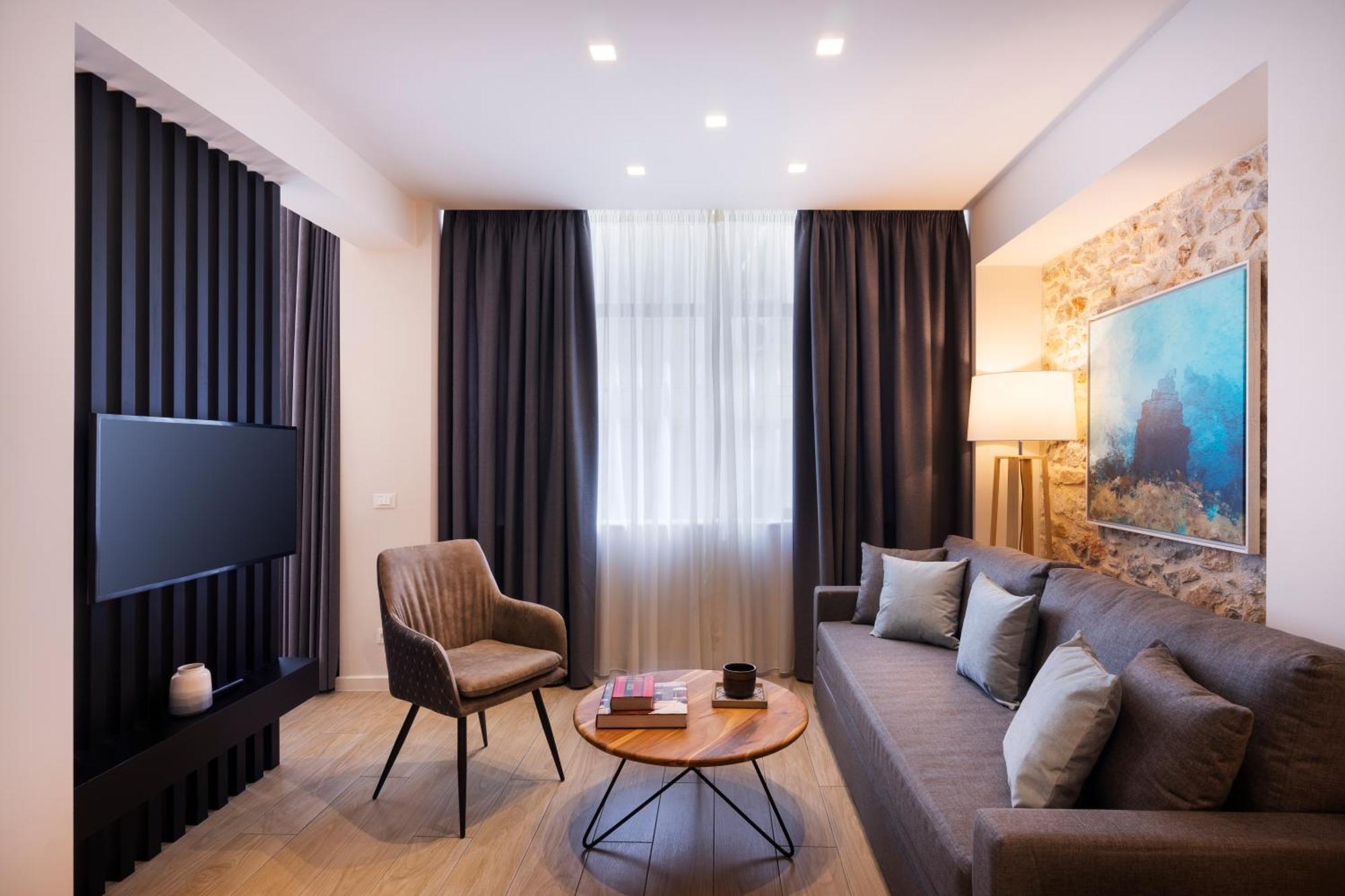 Hestia - Romvis 9 Aparthotel Athens Ngoại thất bức ảnh