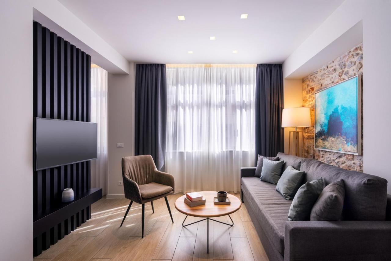 Hestia - Romvis 9 Aparthotel Athens Ngoại thất bức ảnh